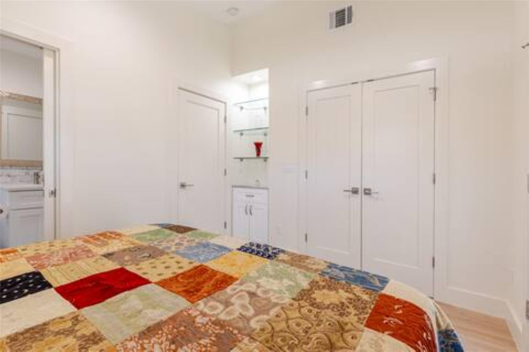 605 Wilmes Dr # 1, Austin, TX 78752