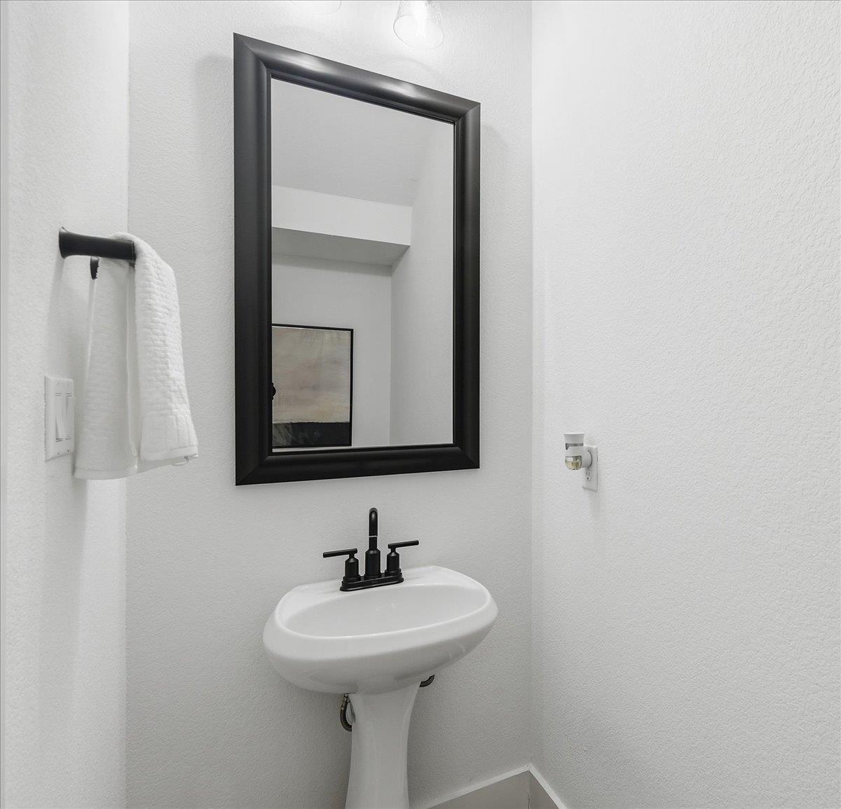 1006 Scarlet Sage Dr, Georgetown, TX 78628