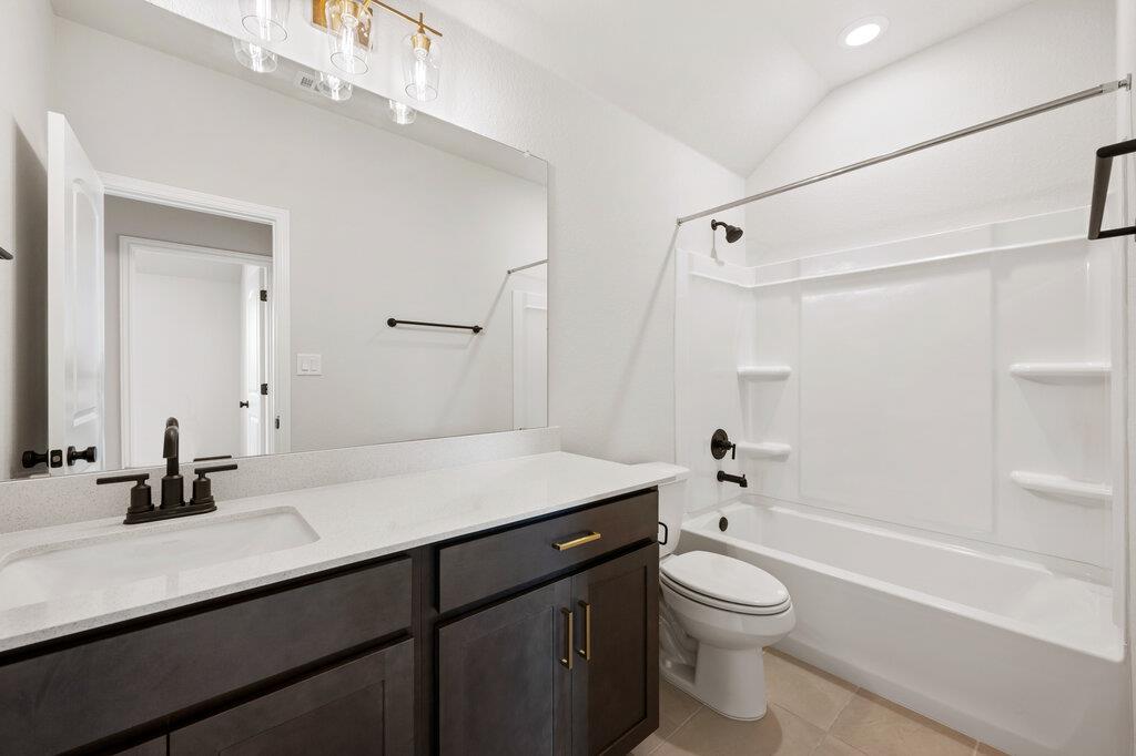 9801 Serene Bliss Ln, Buda, TX 78610