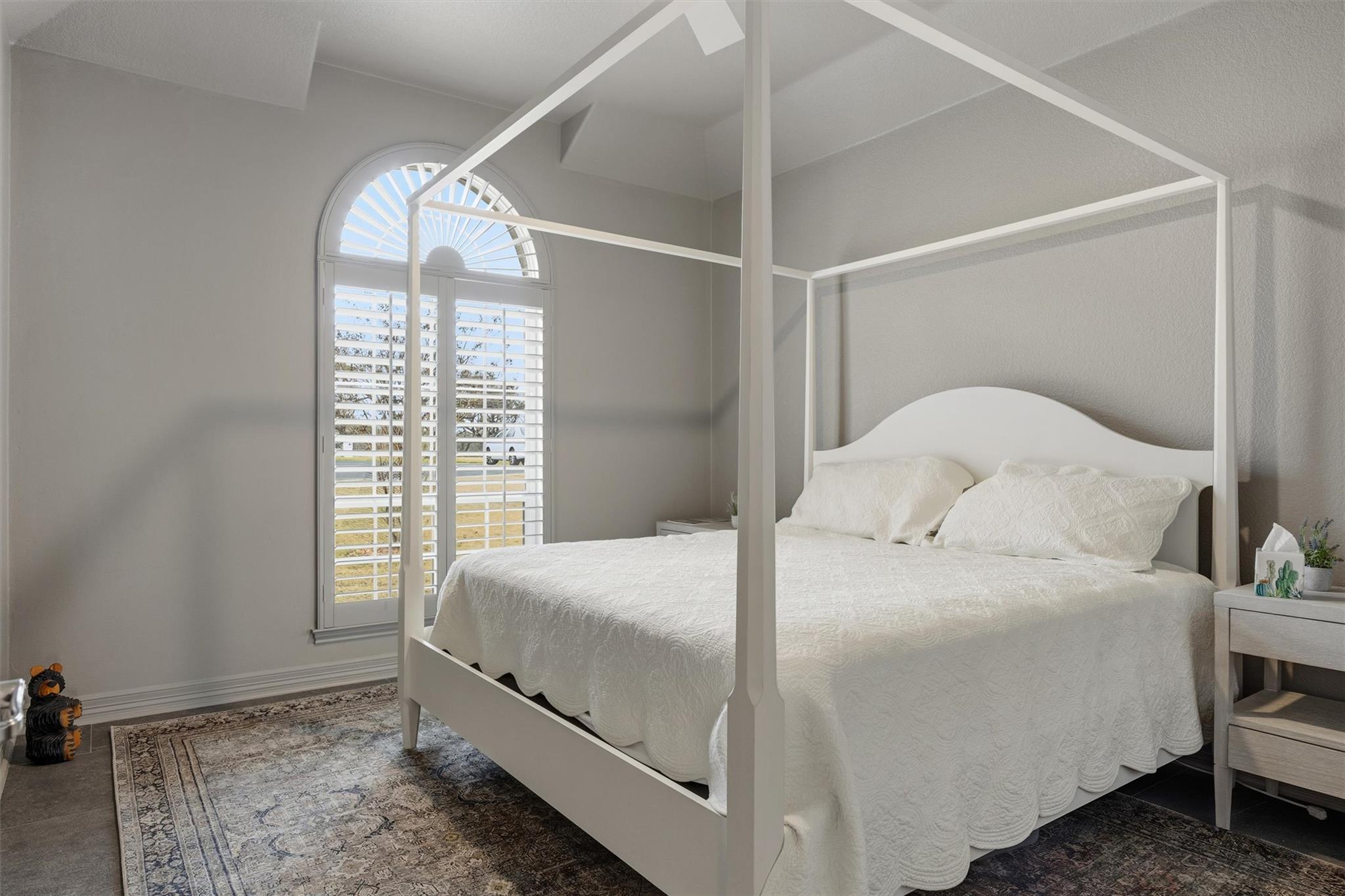 700 Shadow Hill Rd, Horseshoe Bay, TX 78657