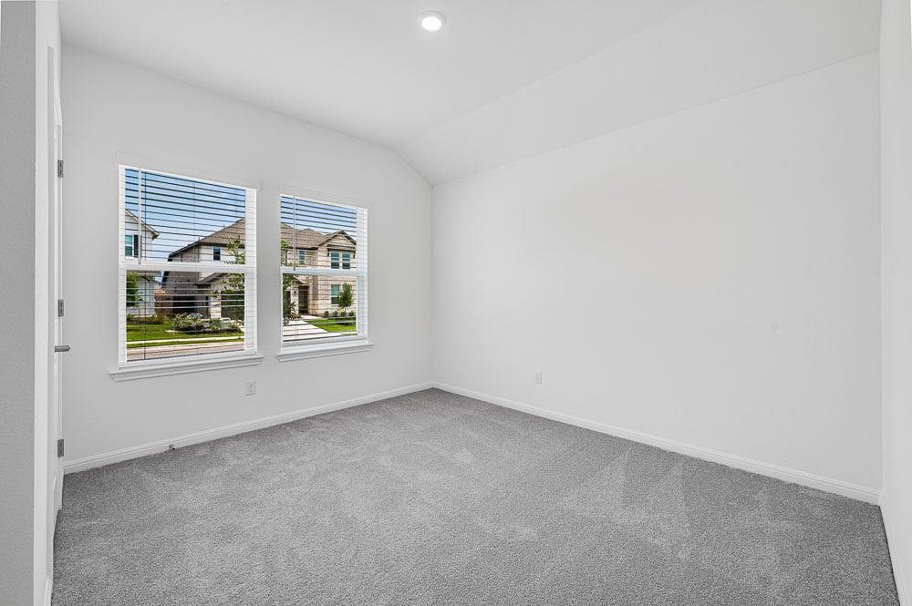 208 Childress St, Hutto, TX 78634