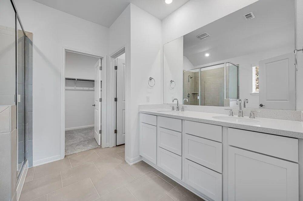 208 Childress St, Hutto, TX 78634