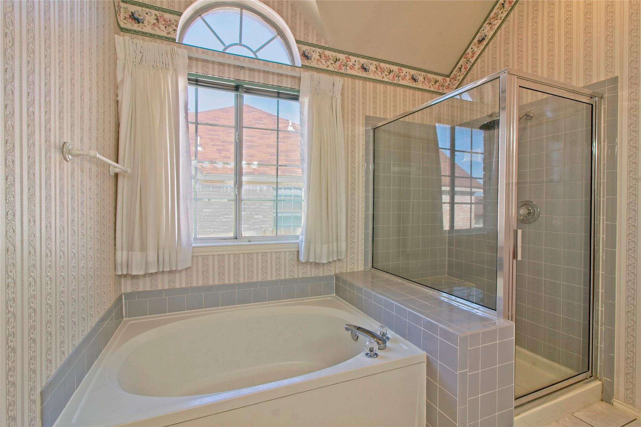 108 Rio Vista Dr, Georgetown, TX 78626