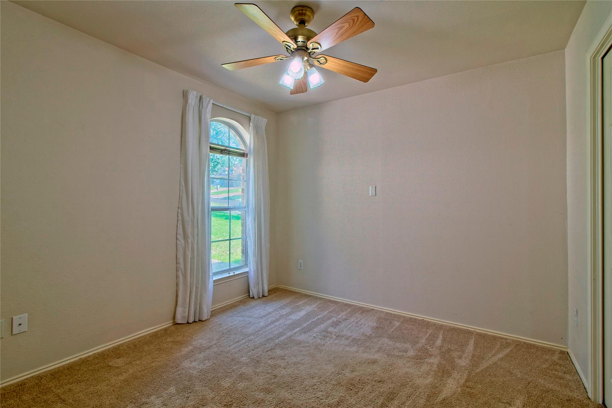 108 Rio Vista Dr, Georgetown, TX 78626