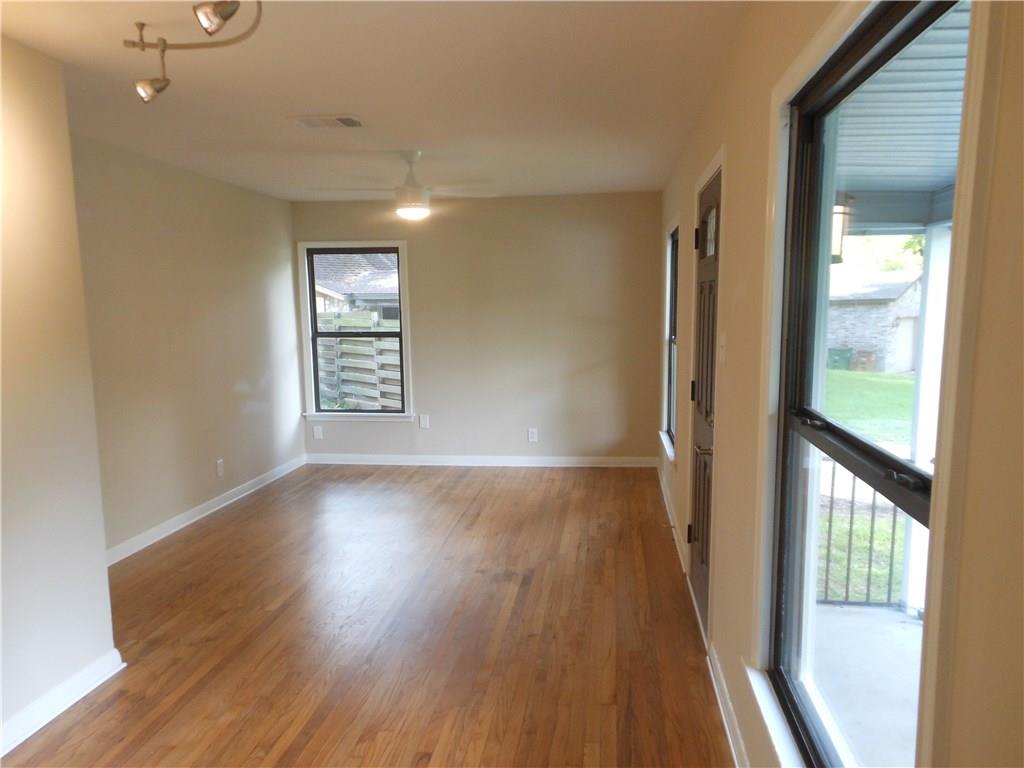 4615 Banister Ln, Austin, TX 78745