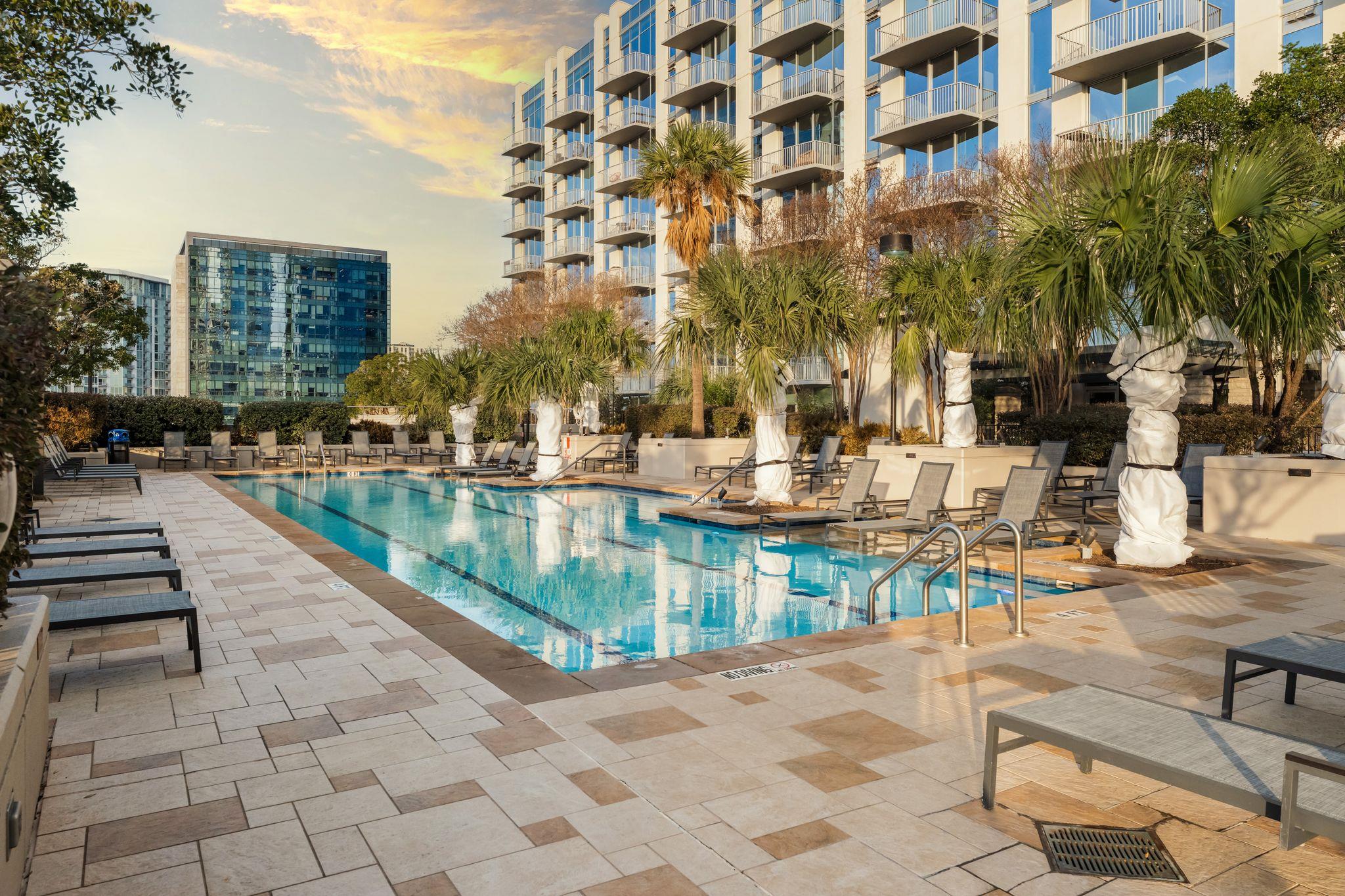 360 Nueces St # 3703, Austin, TX 78701