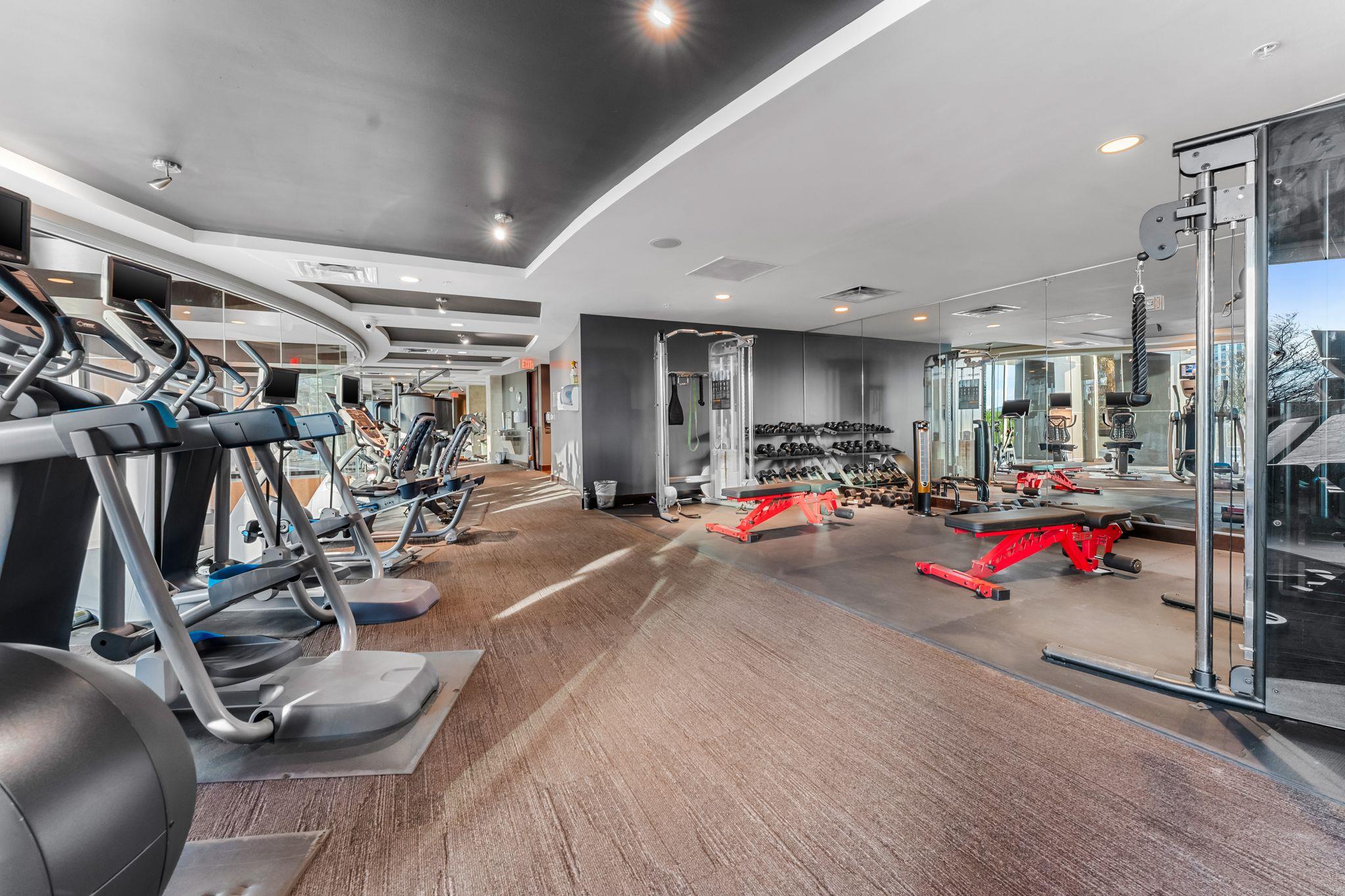 360 Nueces St # 3703, Austin, TX 78701