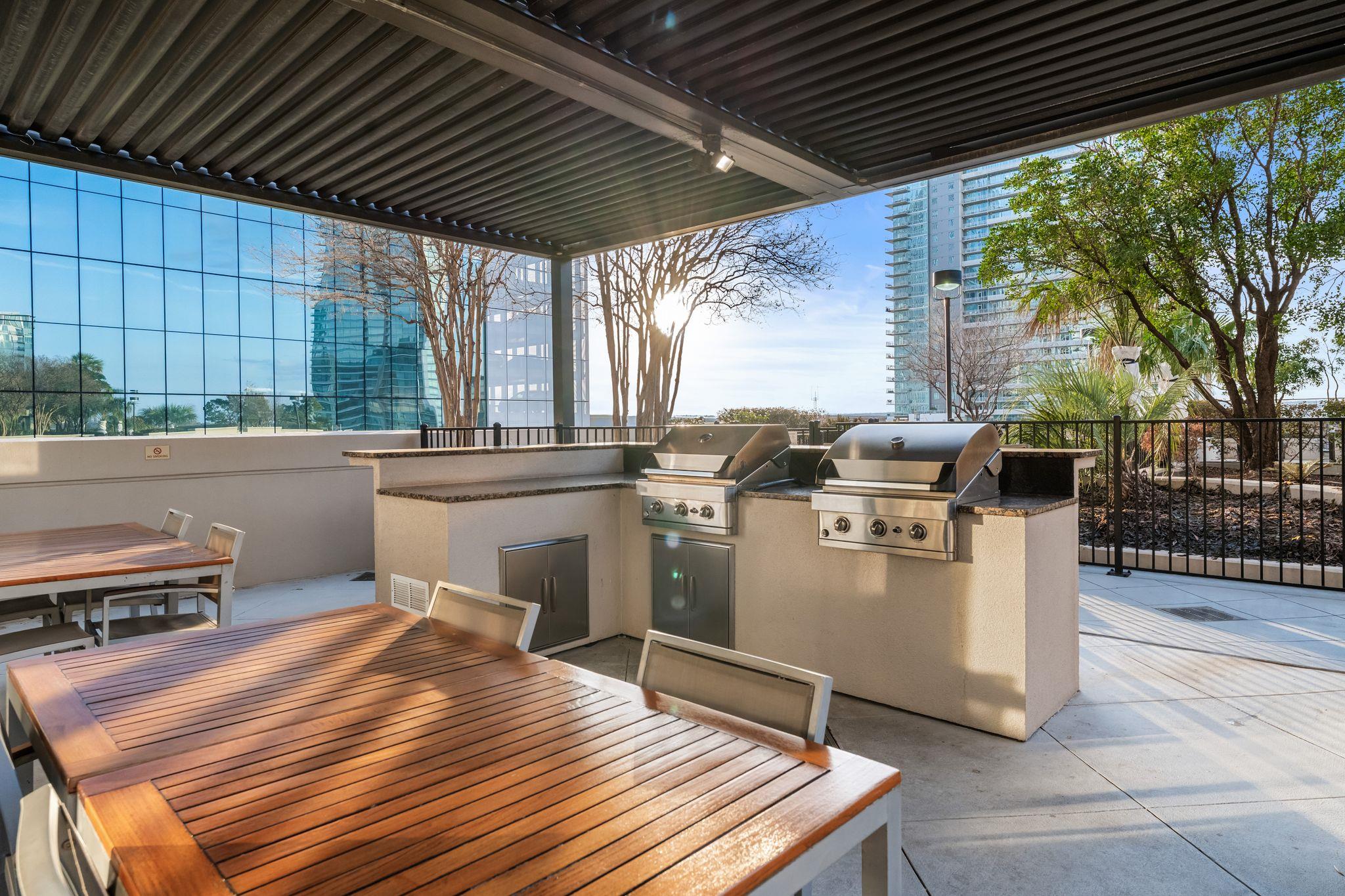 360 Nueces St # 3703, Austin, TX 78701