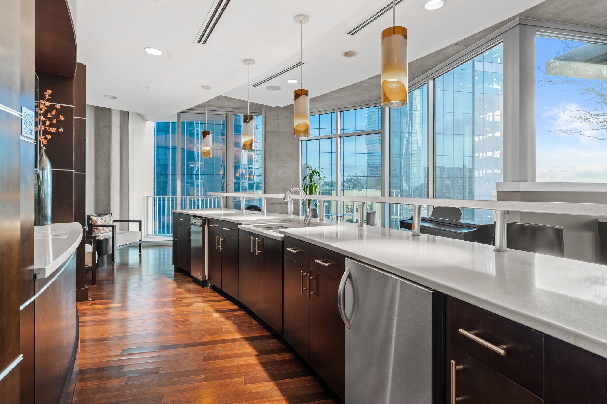 360 Nueces St # 3703, Austin, TX 78701