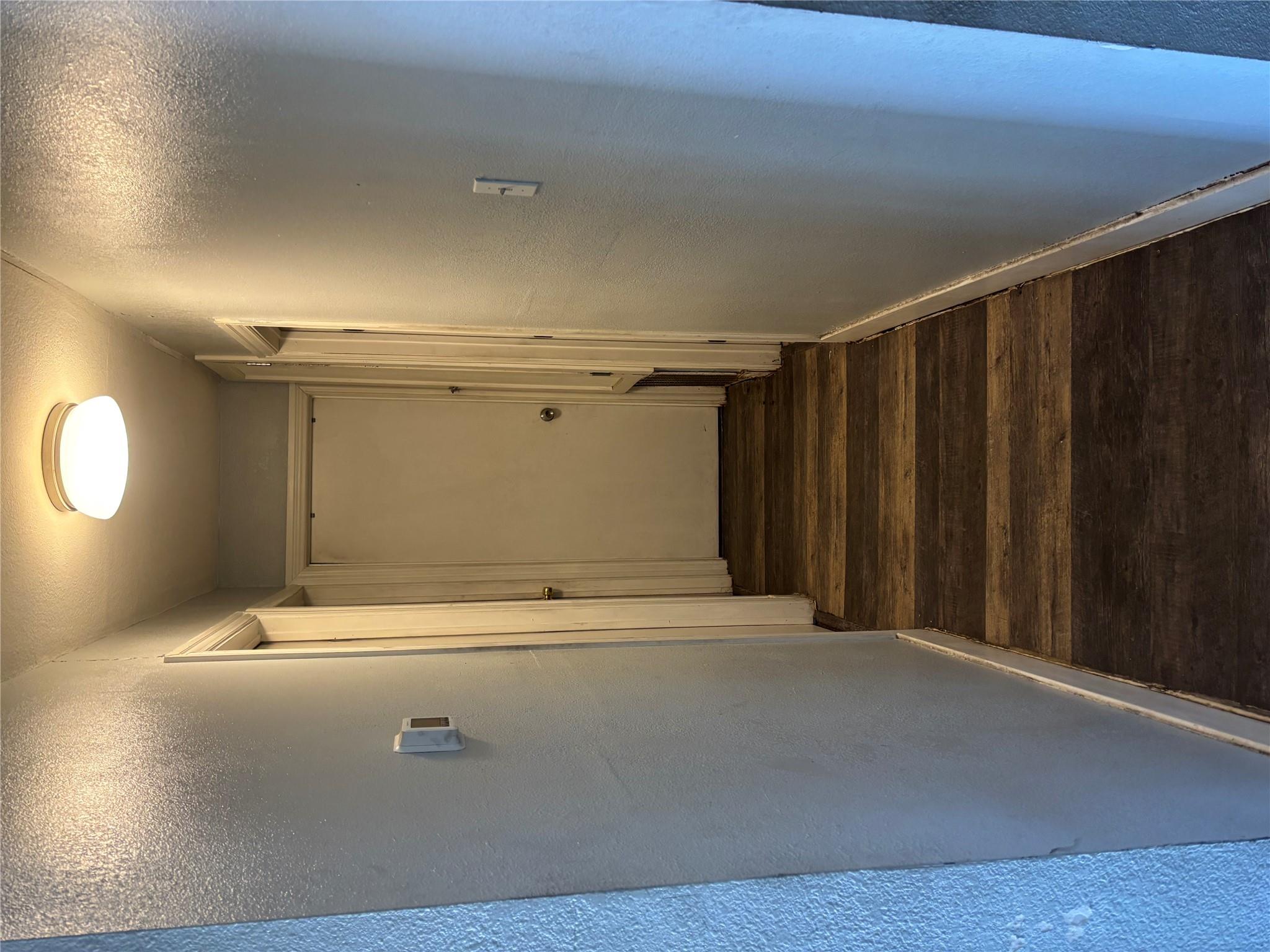 2214 Gardenia Dr, Austin, TX 78727