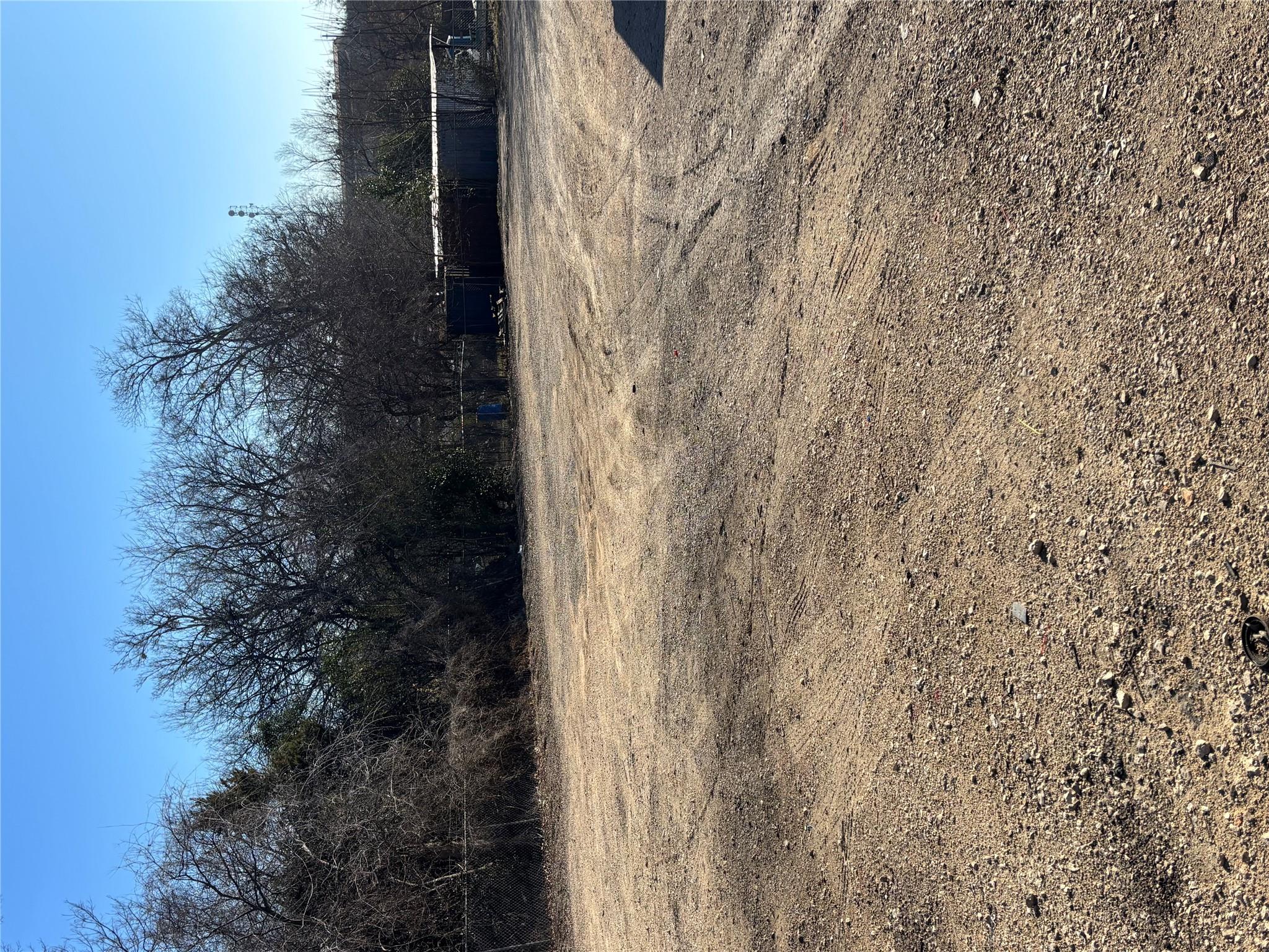 2214 Gardenia Dr, Austin, TX 78727