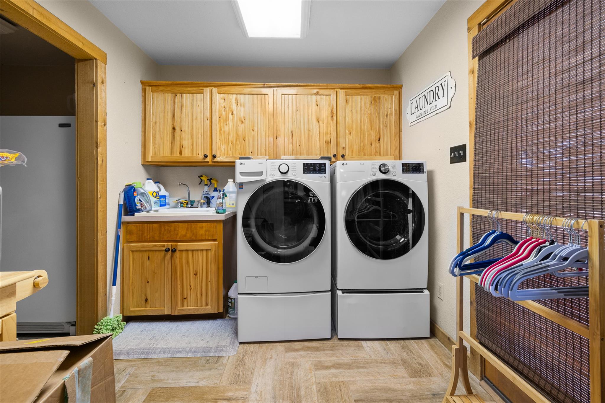 7393 N State Highway 80, Nixon, TX 78140