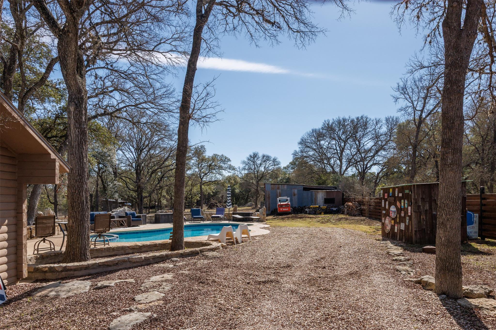 301 Green Acres Dr, Wimberley, TX 78676