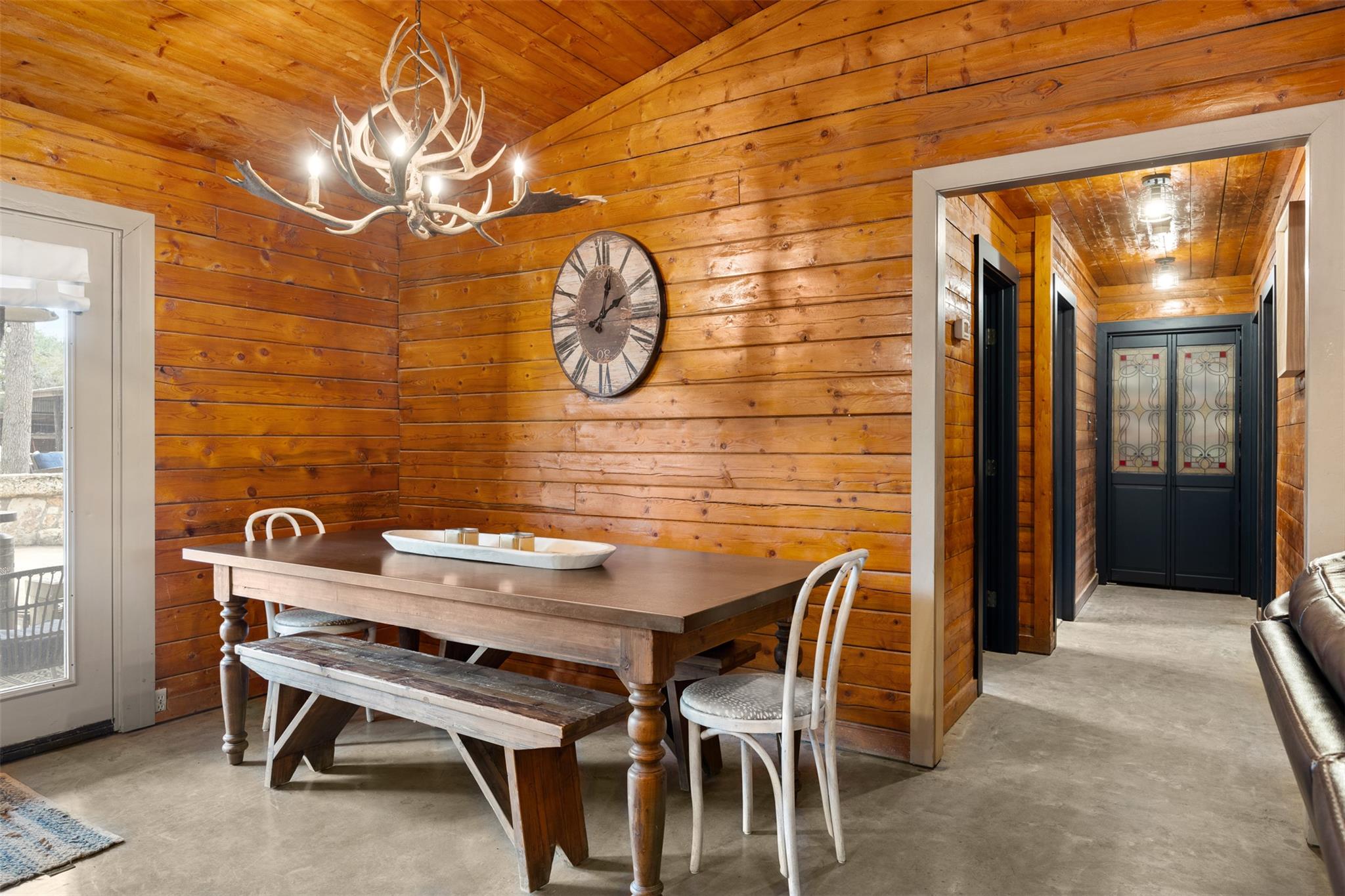 301 Green Acres Dr, Wimberley, TX 78676