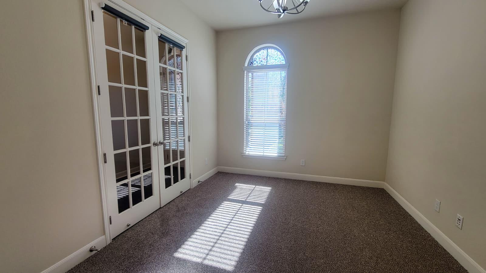 706 Old Settlers Dr, San Marcos, TX 78666