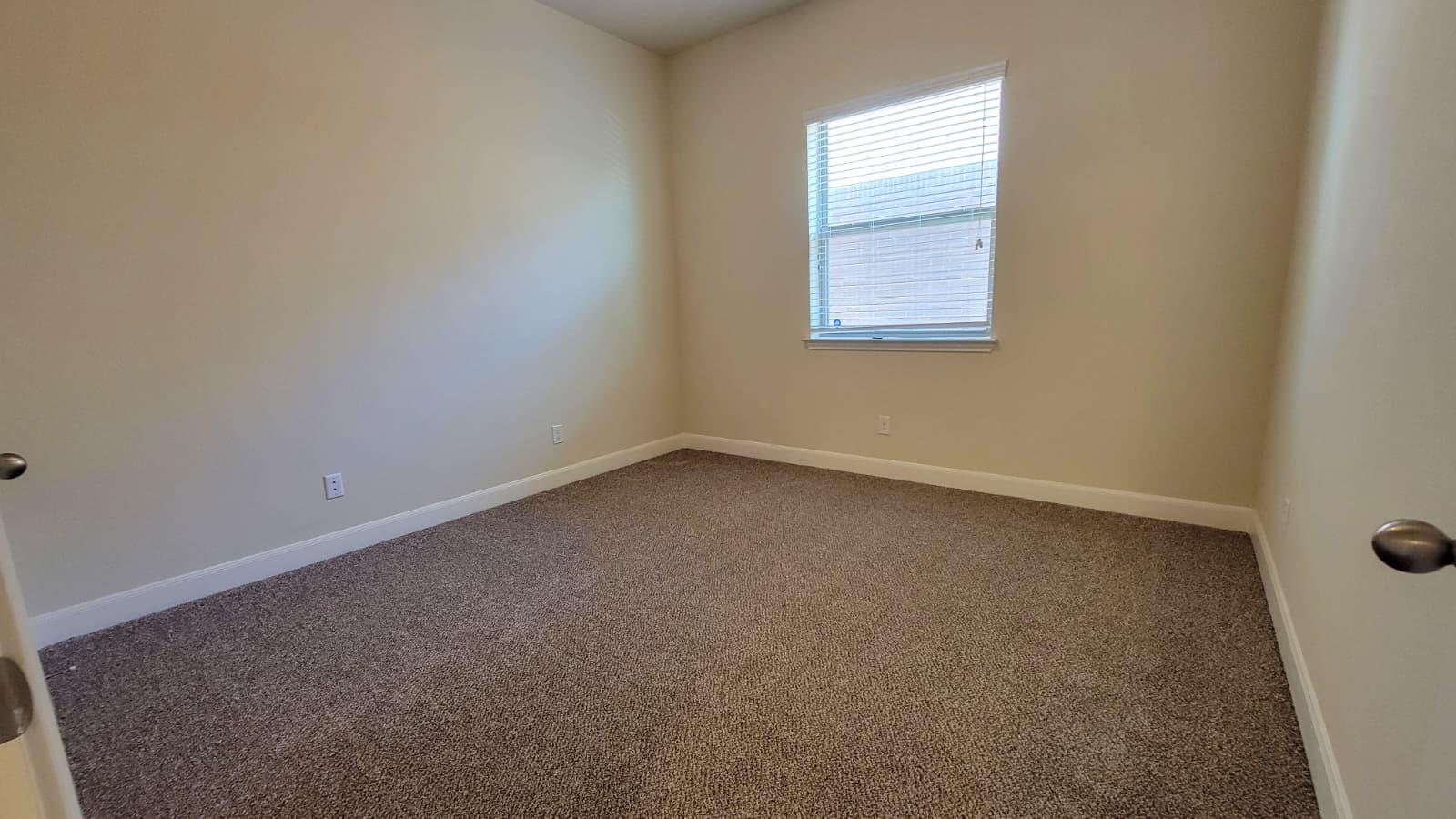 706 Old Settlers Dr, San Marcos, TX 78666