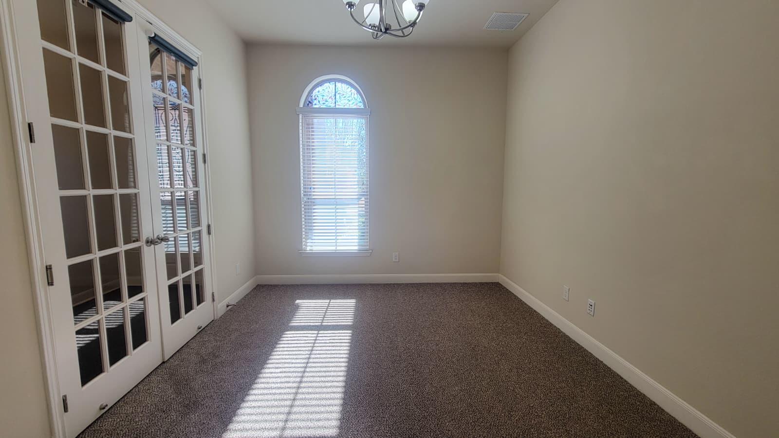 706 Old Settlers Dr, San Marcos, TX 78666