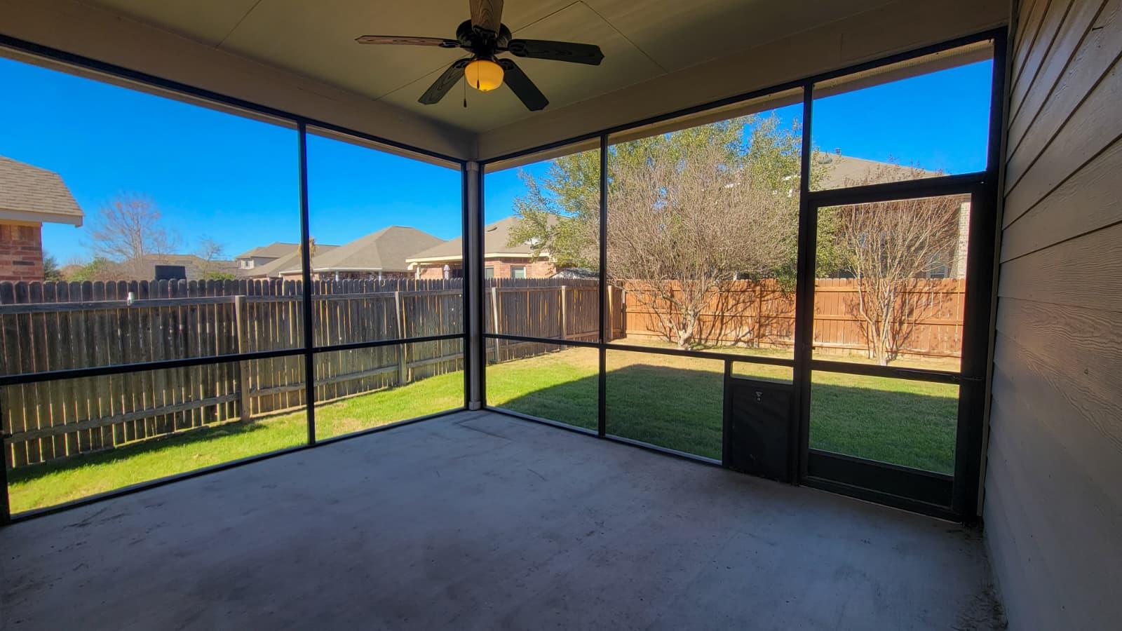 706 Old Settlers Dr, San Marcos, TX 78666