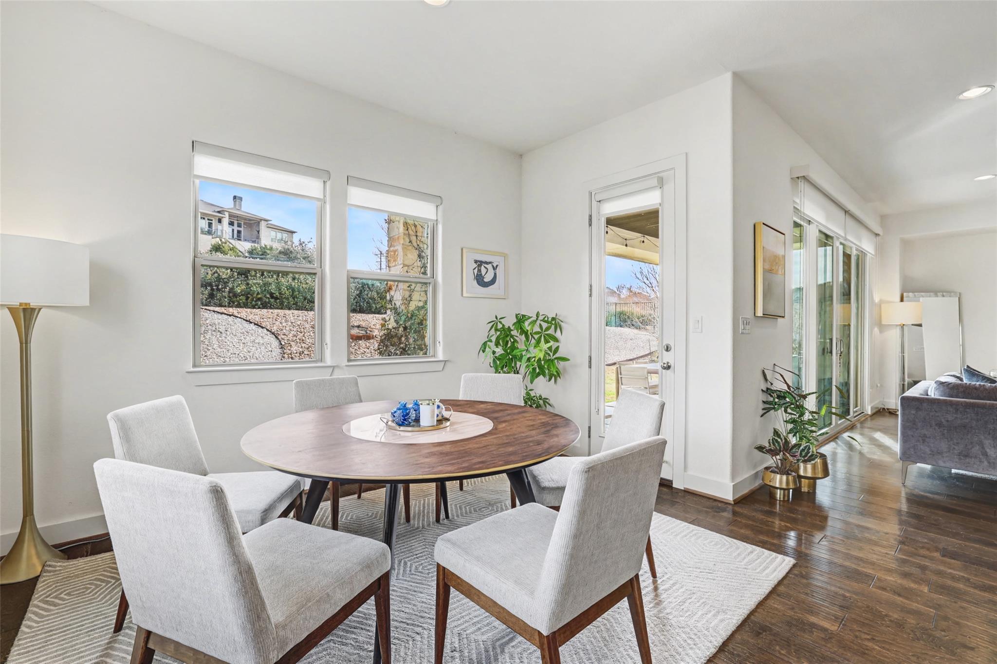 407 Forza Viola Way, Austin, TX 78738