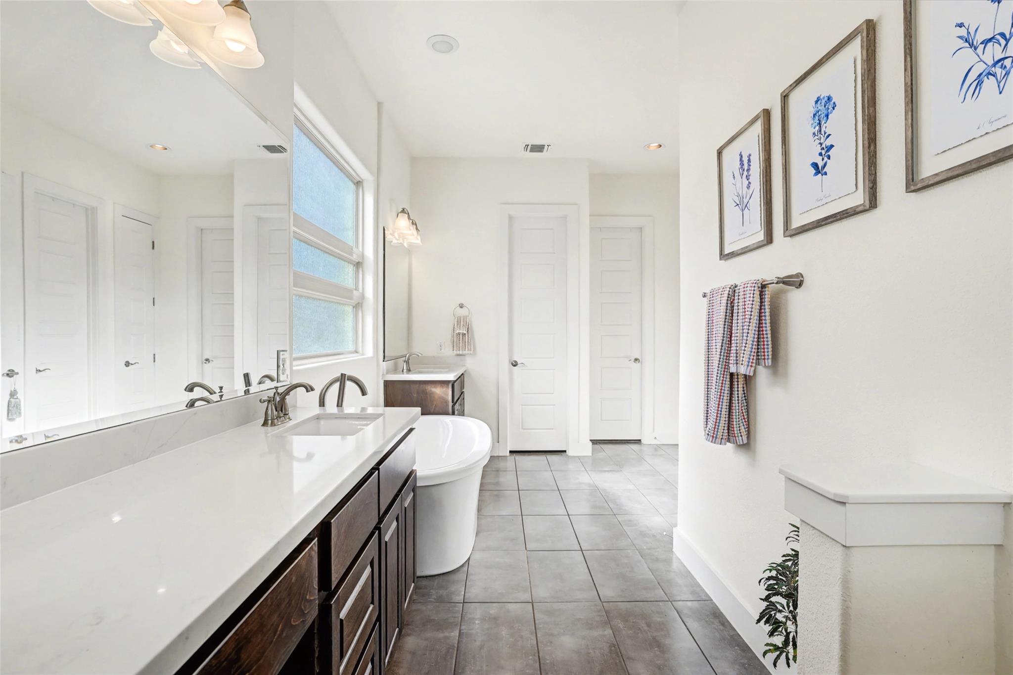 407 Forza Viola Way, Austin, TX 78738