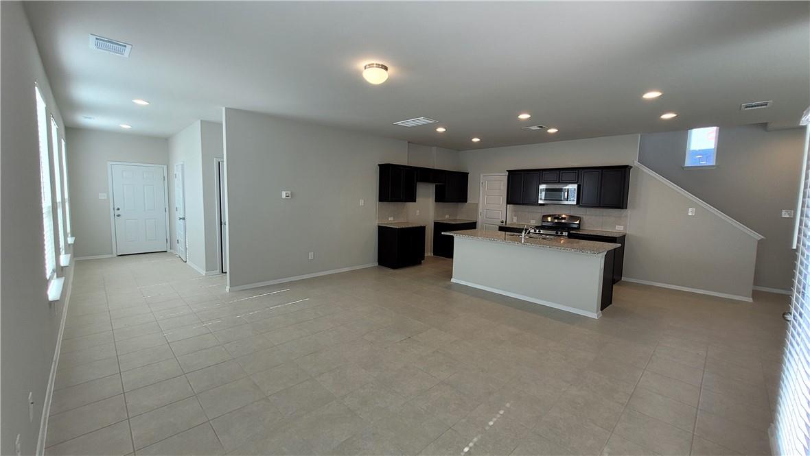 11605 Lago De Garda Dr, Austin, TX 78747