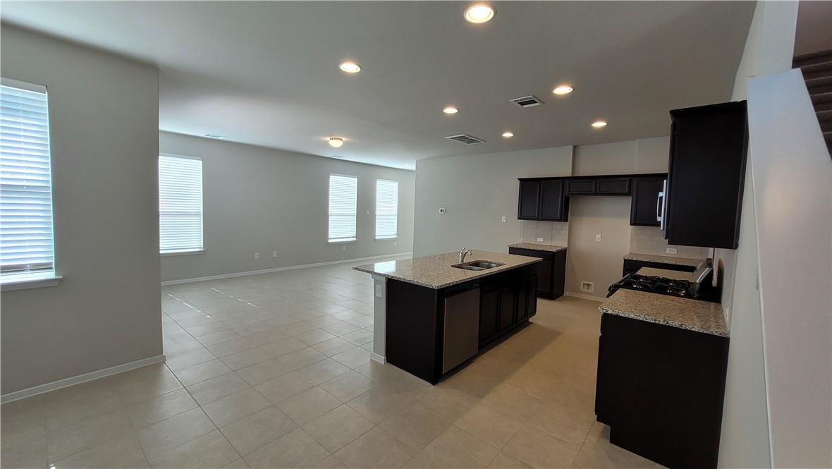 11605 Lago De Garda Dr, Austin, TX 78747