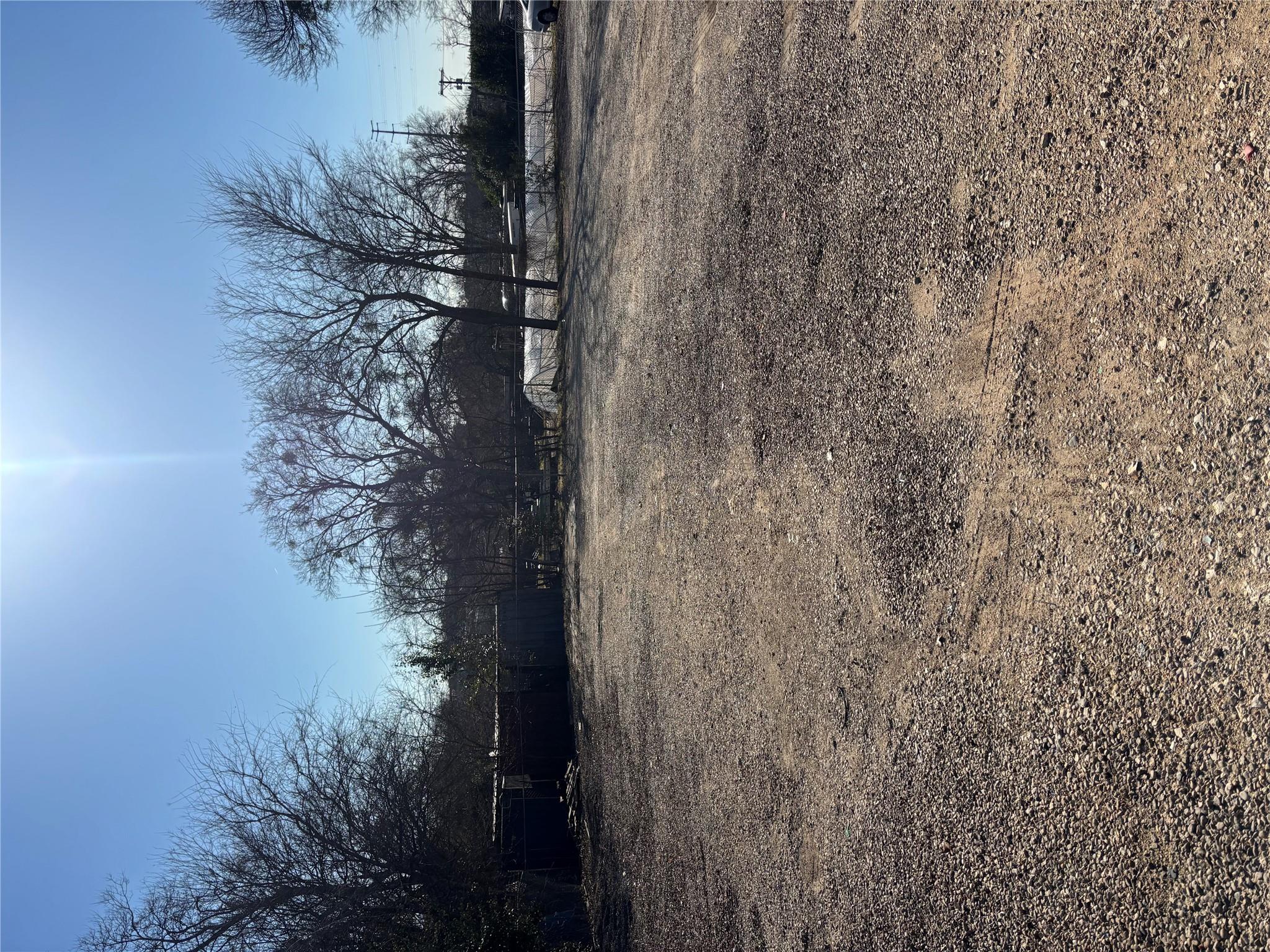 2214 Gardenia Dr, Austin, TX 78727