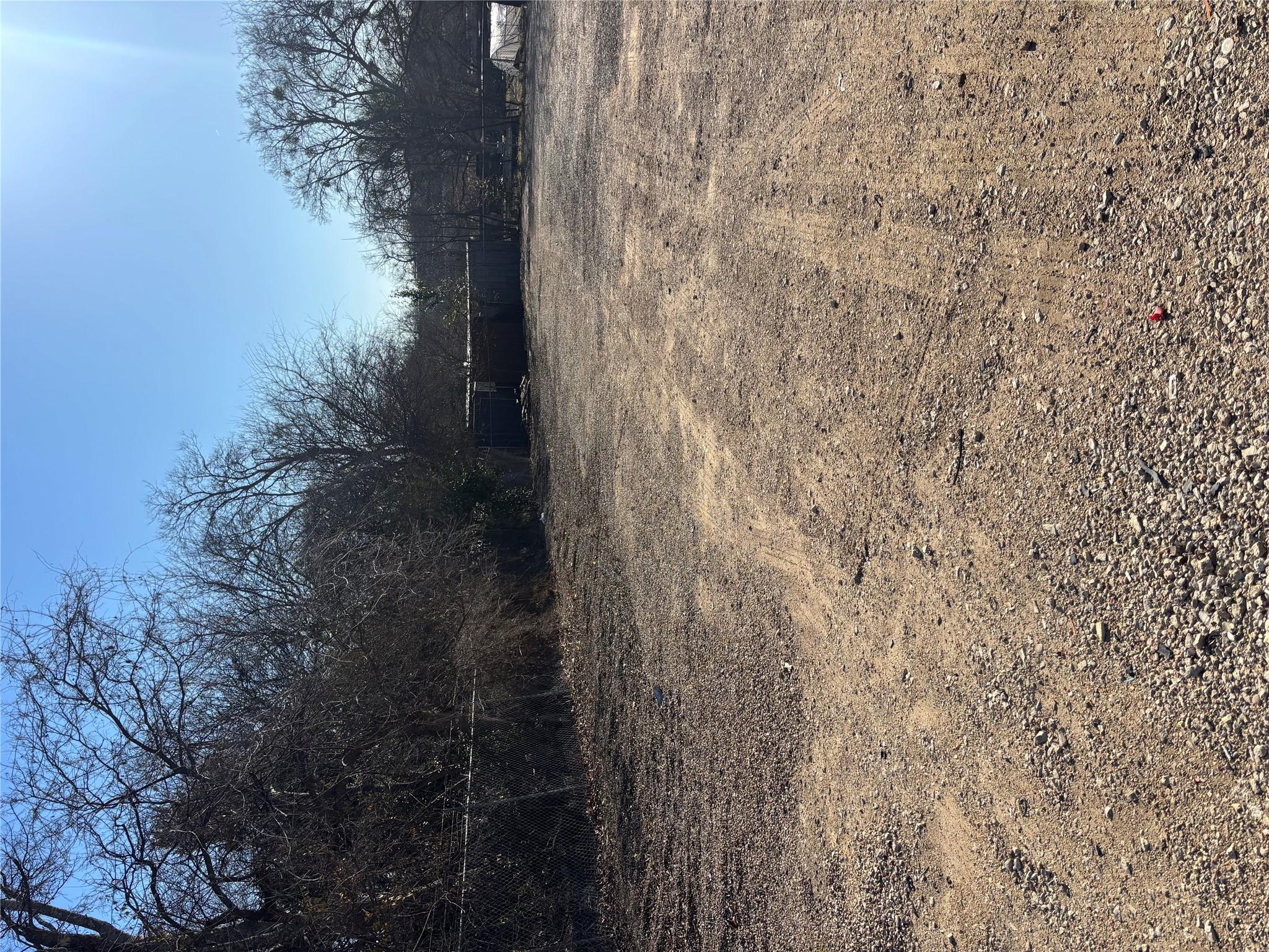 2214 Gardenia Dr, Austin, TX 78727