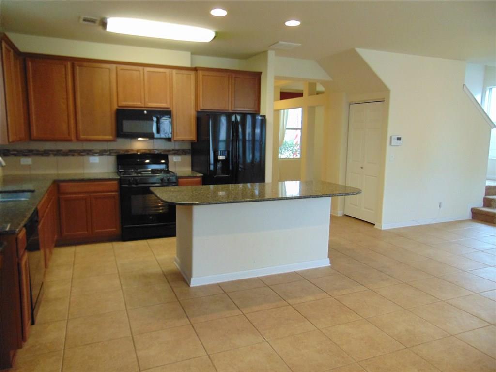 5208 Hellman, Kyle, TX 78640