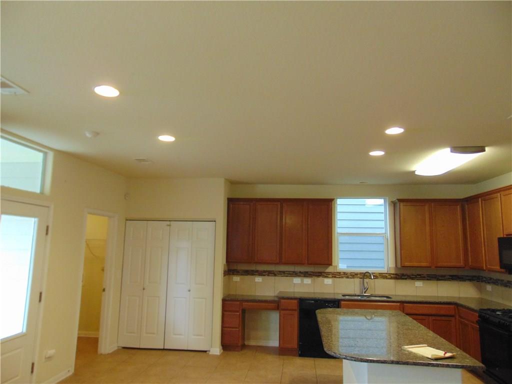 5208 Hellman, Kyle, TX 78640