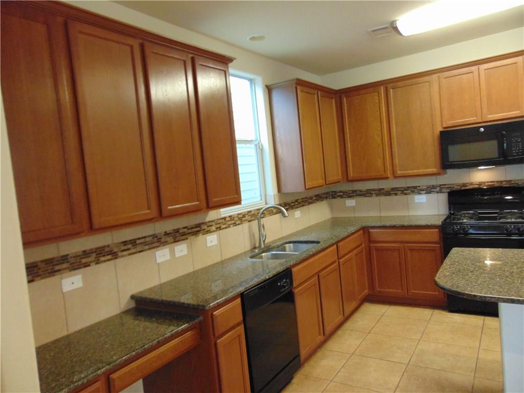 5208 Hellman, Kyle, TX 78640