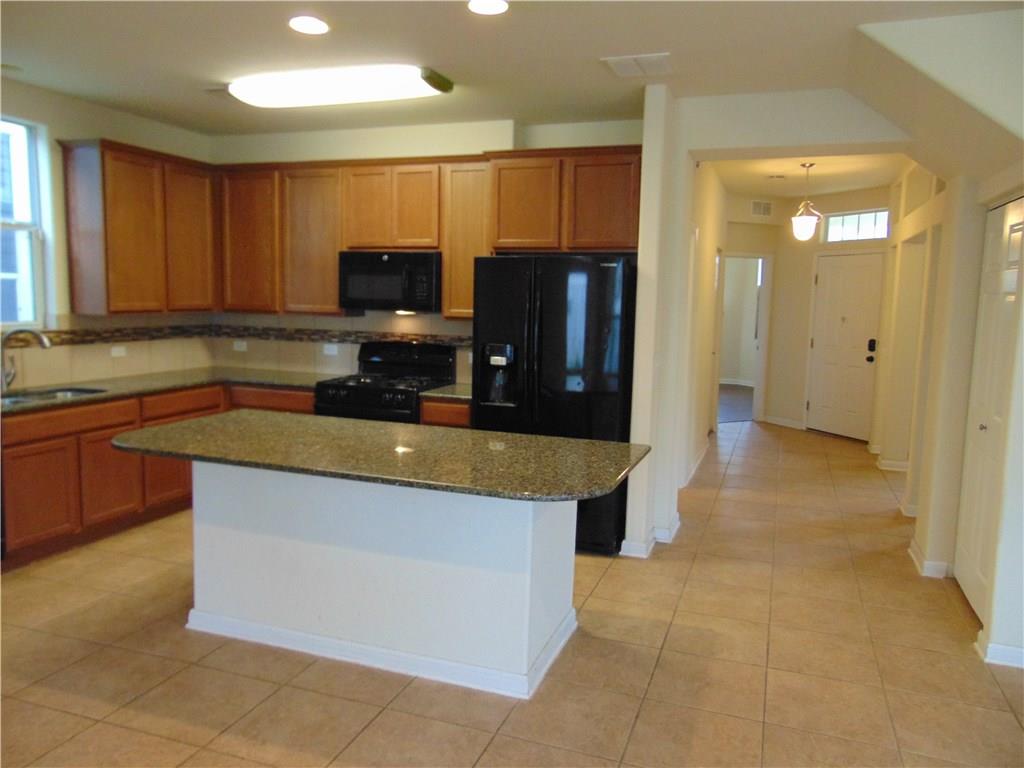 5208 Hellman, Kyle, TX 78640