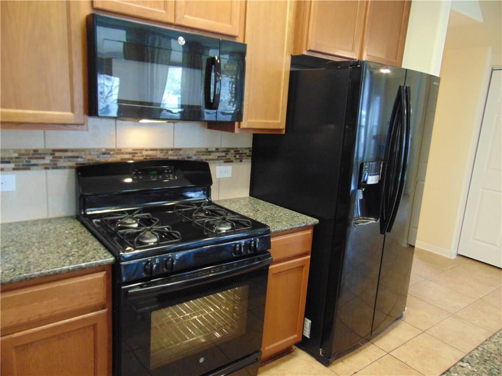 5208 Hellman, Kyle, TX 78640