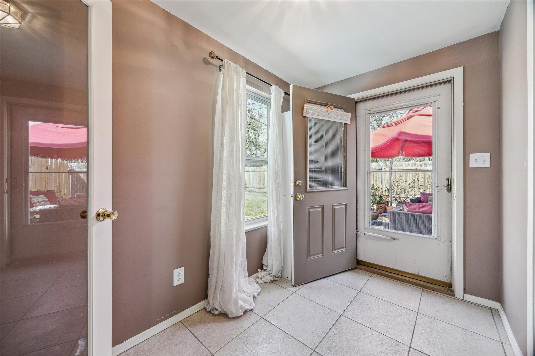 6702 Langston Dr, Austin, TX 78723