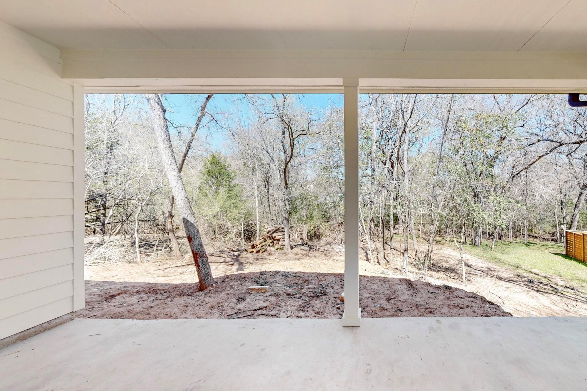 176 Kaelepulu Dr, Bastrop, TX 78602