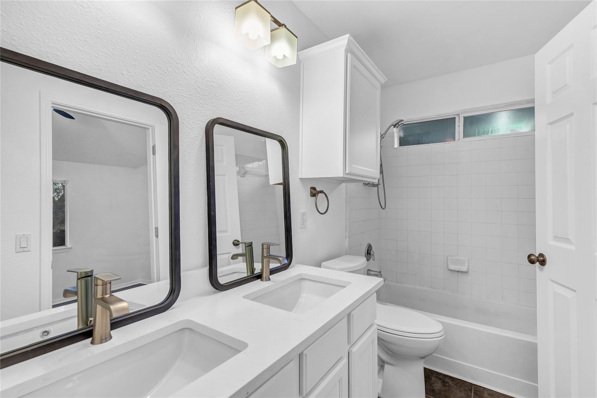 16613 Jaron Dr, Manor, TX 78653