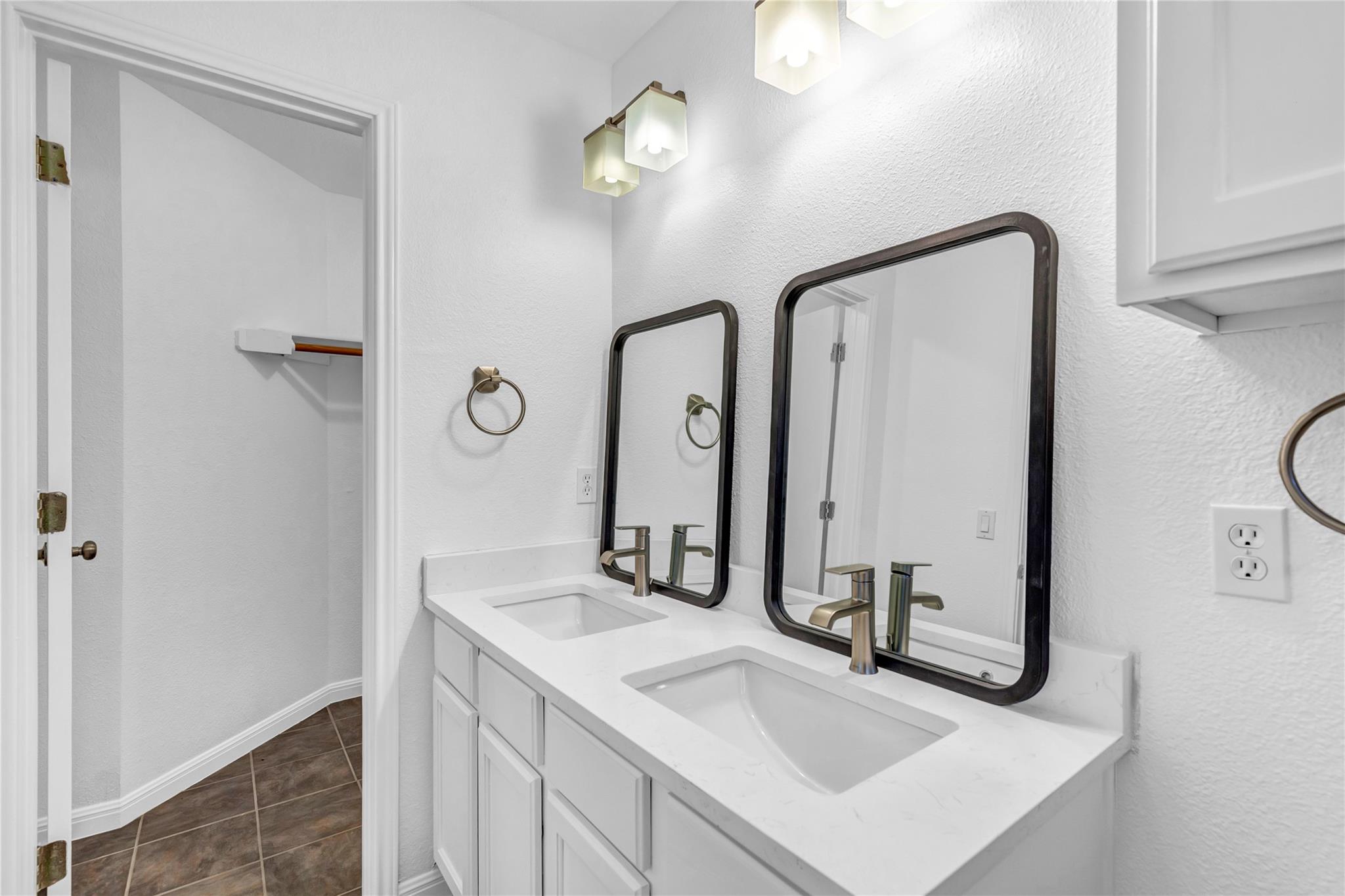 16613 Jaron Dr, Manor, TX 78653