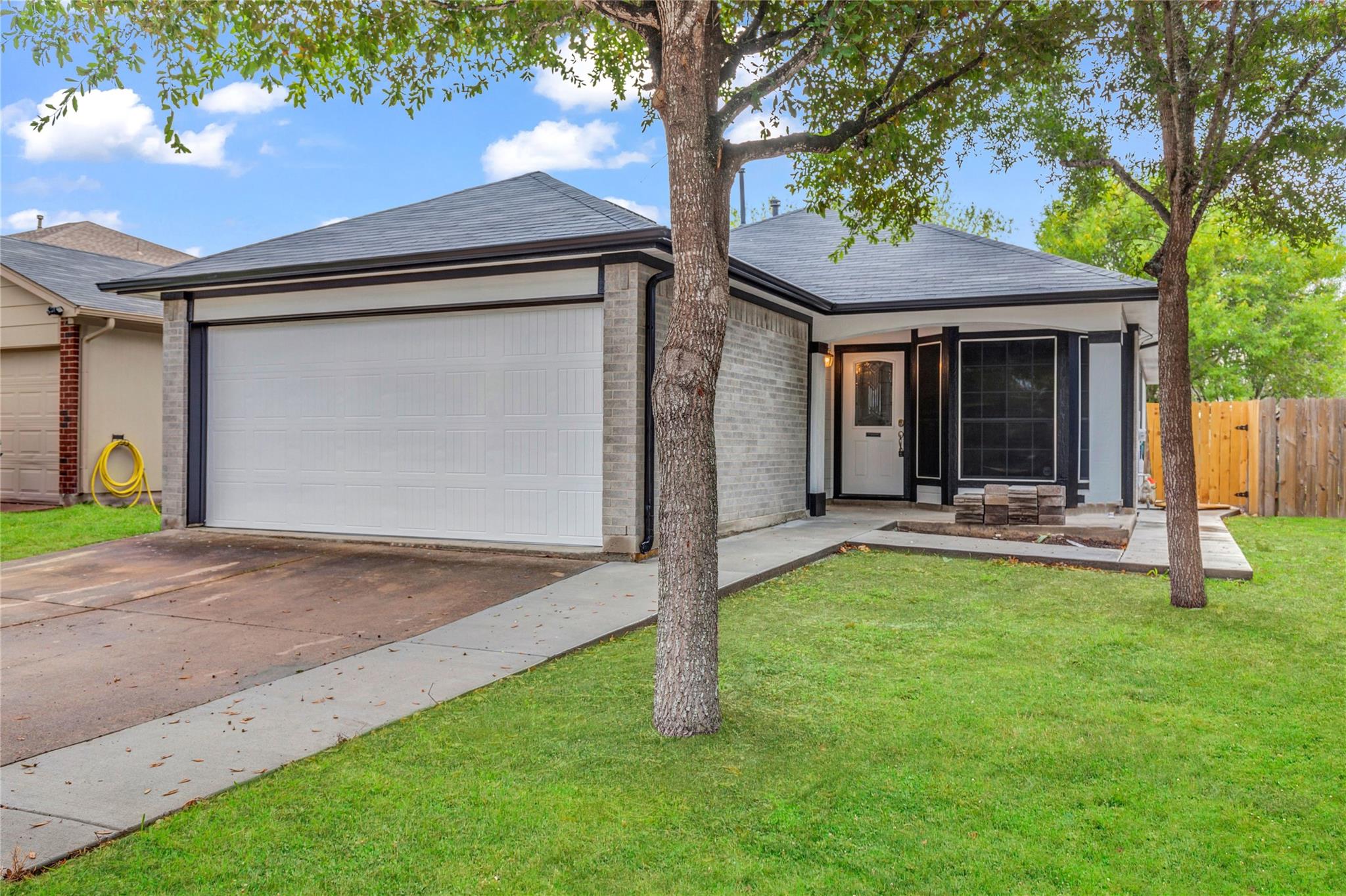 16613 Jaron Dr, Manor, TX 78653