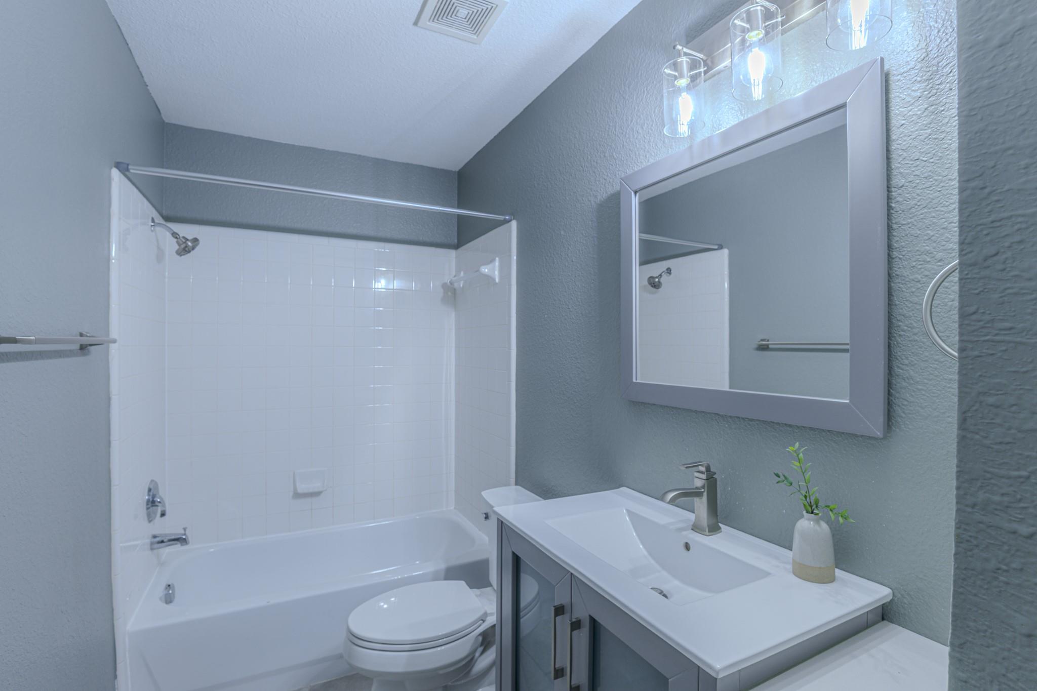 208 Discovery, Kyle, TX 78640