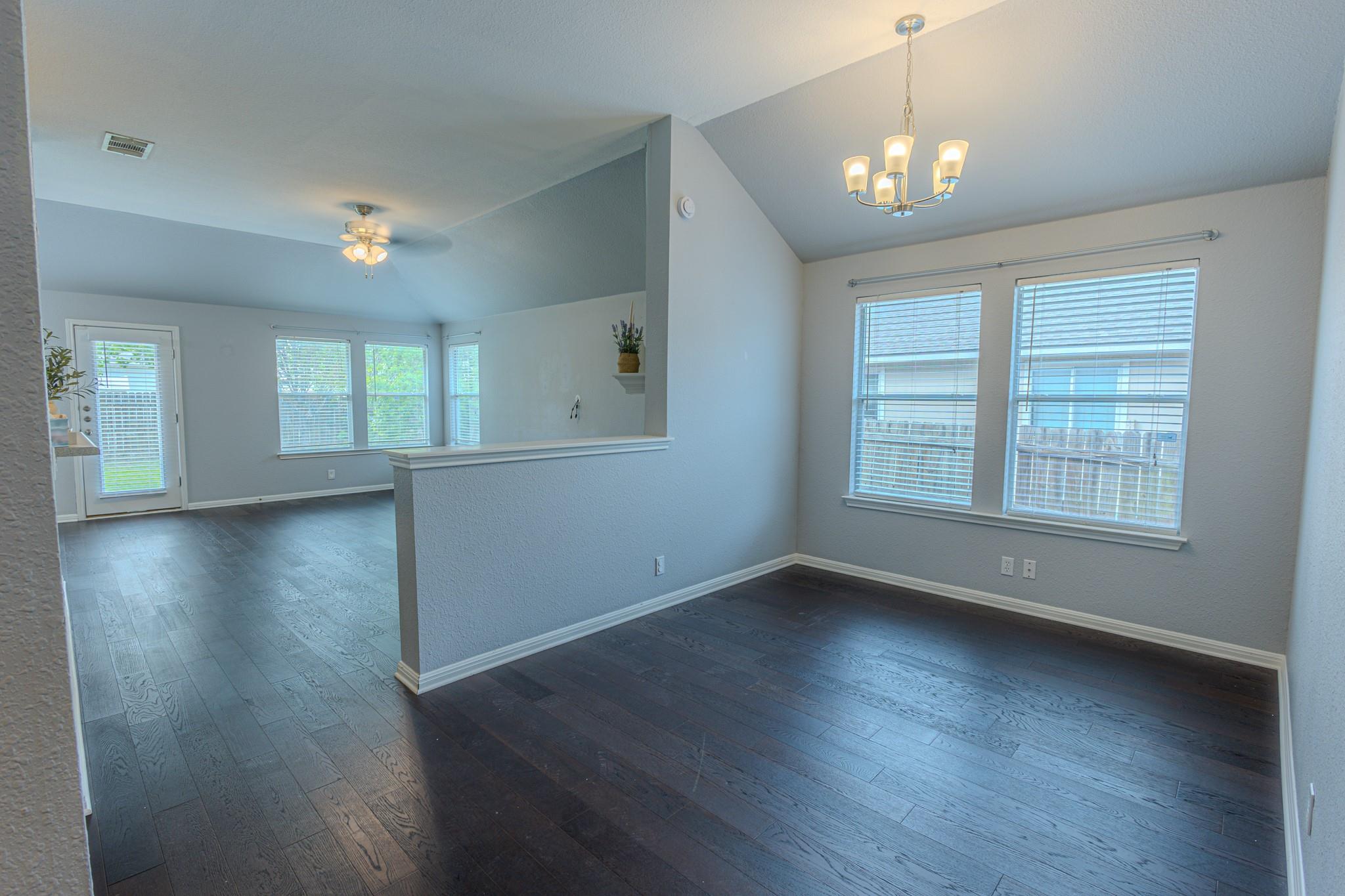 208 Discovery, Kyle, TX 78640