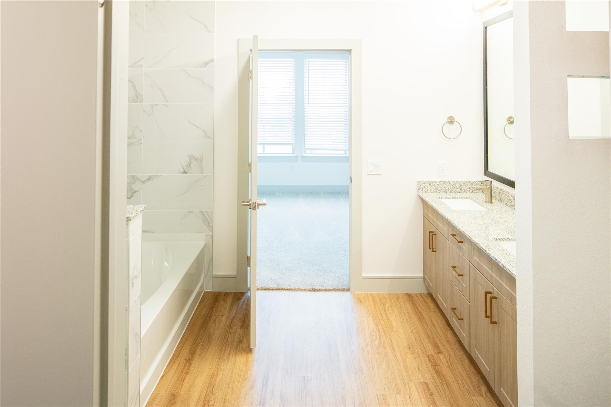 3100 Scofield Ridge Pkwy # 1318, Austin, TX 78727