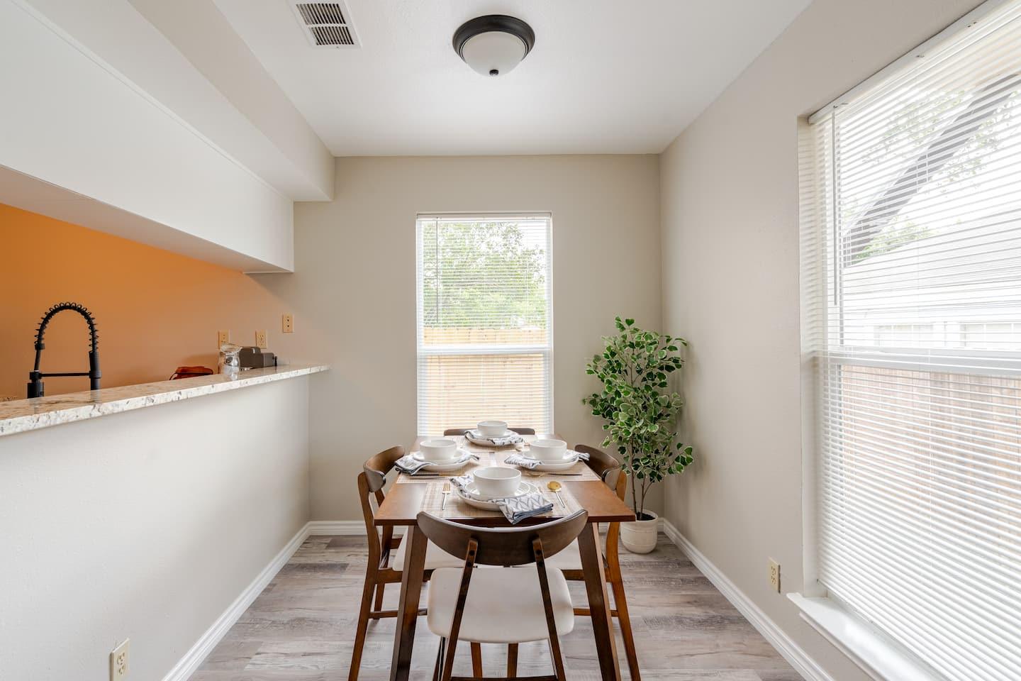 6307 Okner Ln # A, Austin, TX 78745