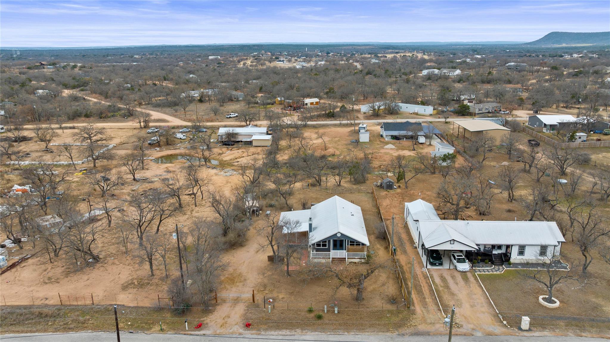 813 Airway St, Kingsland, TX 78639