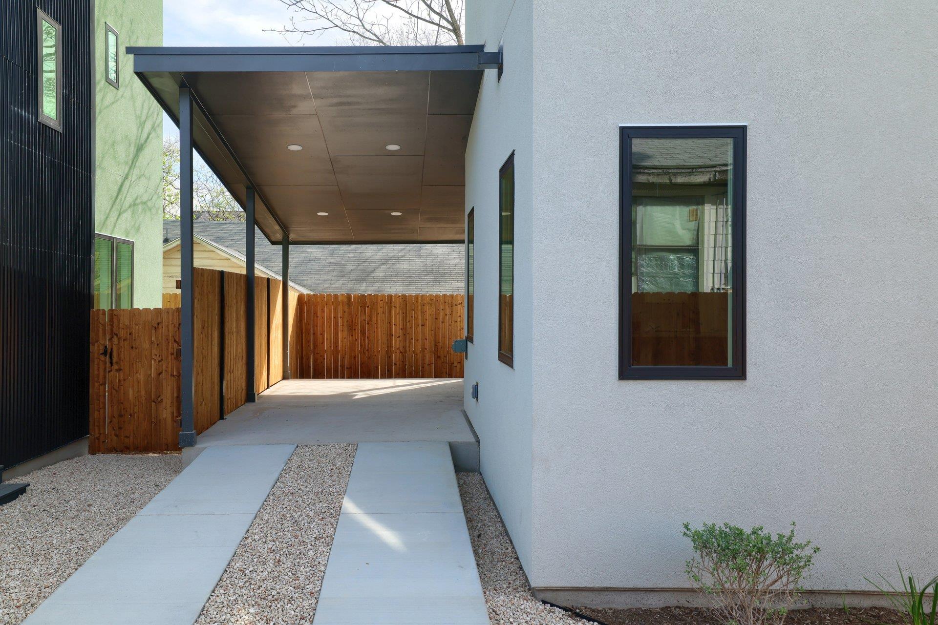 2818 E 22nd St # 1, Austin, TX 78722