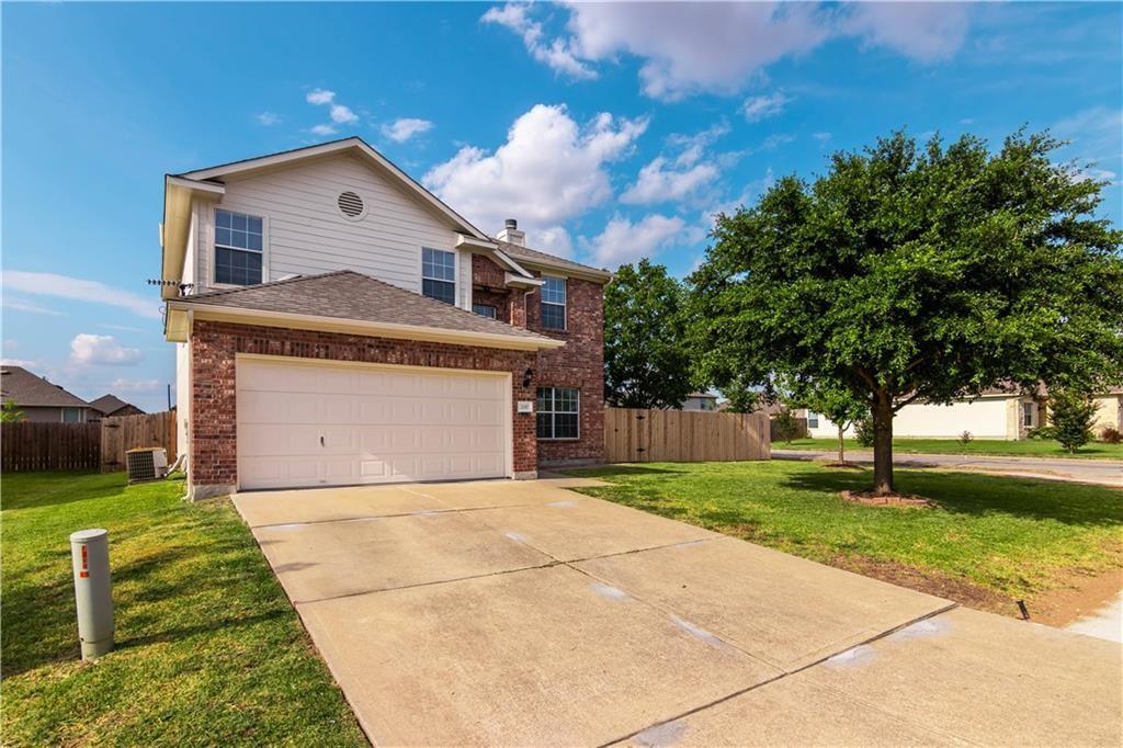 200 Almquist St, Hutto, TX 78634