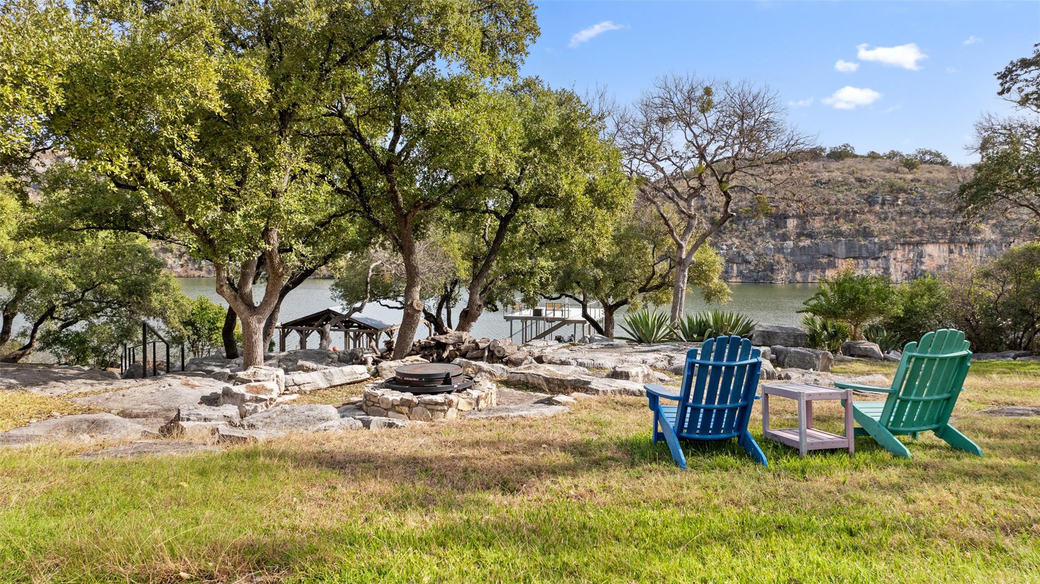 1204 Los Escondidos St, Marble Falls, TX 78654