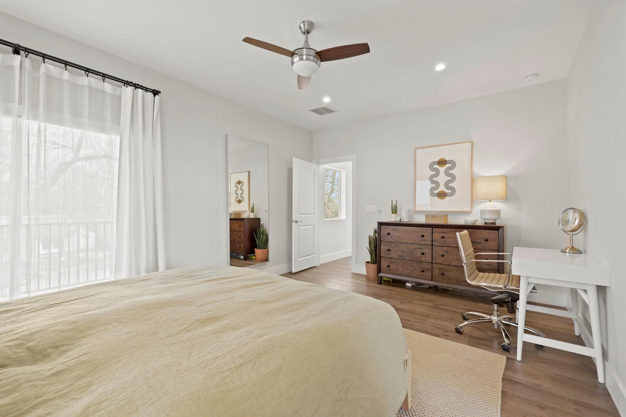 1102 1/2 Tillery St # 1, Austin, TX 78702