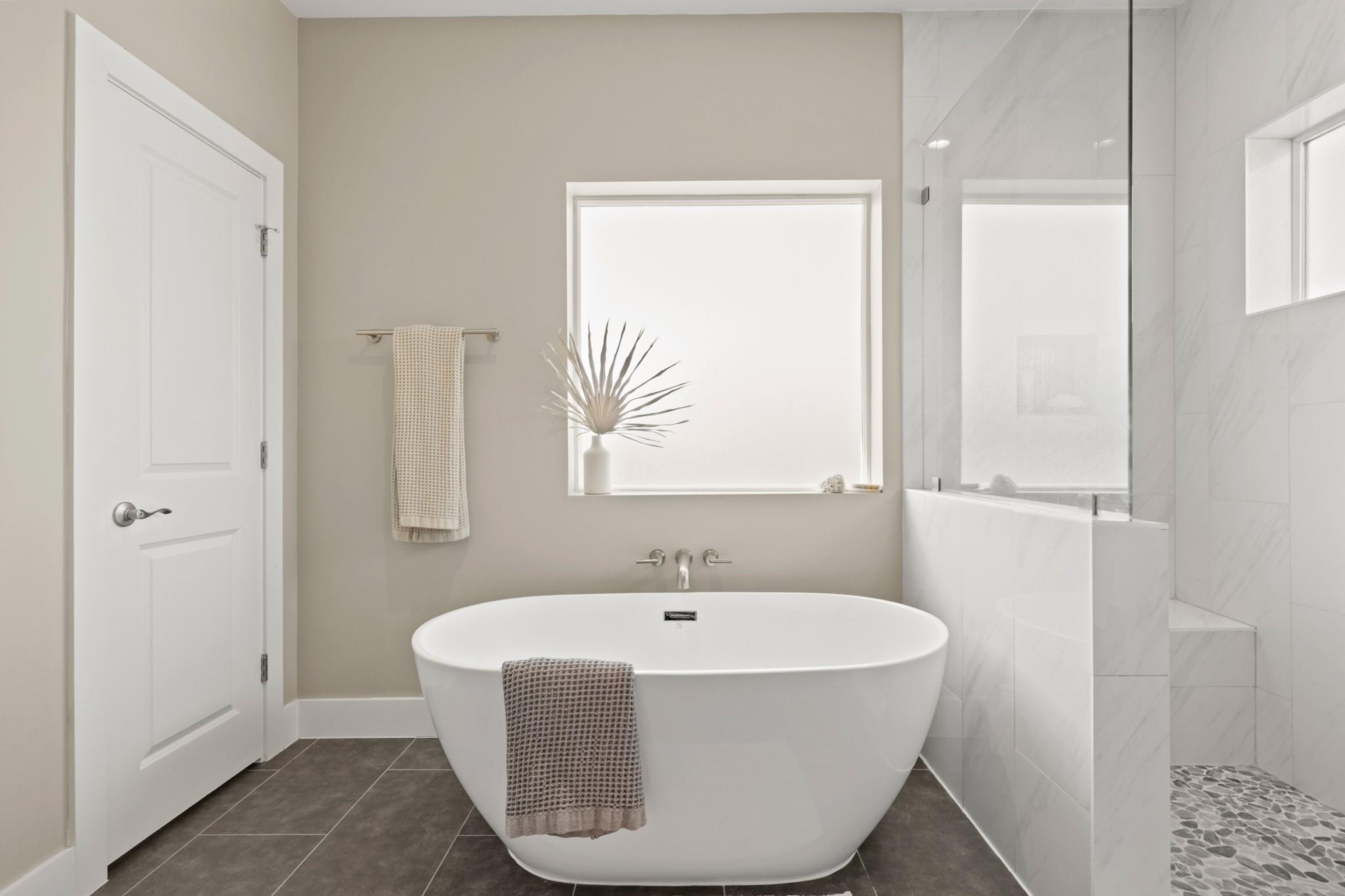 1102 1/2 Tillery St # 1, Austin, TX 78702