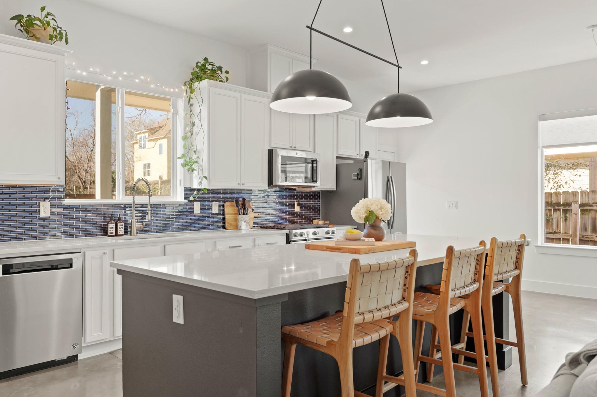 1102 1/2 Tillery St # 1, Austin, TX 78702