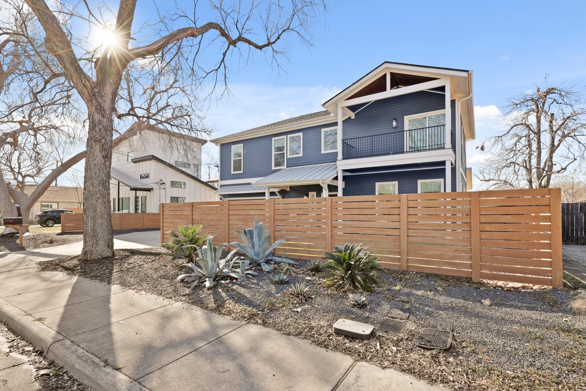 1102 1/2 Tillery St # 1, Austin, TX 78702